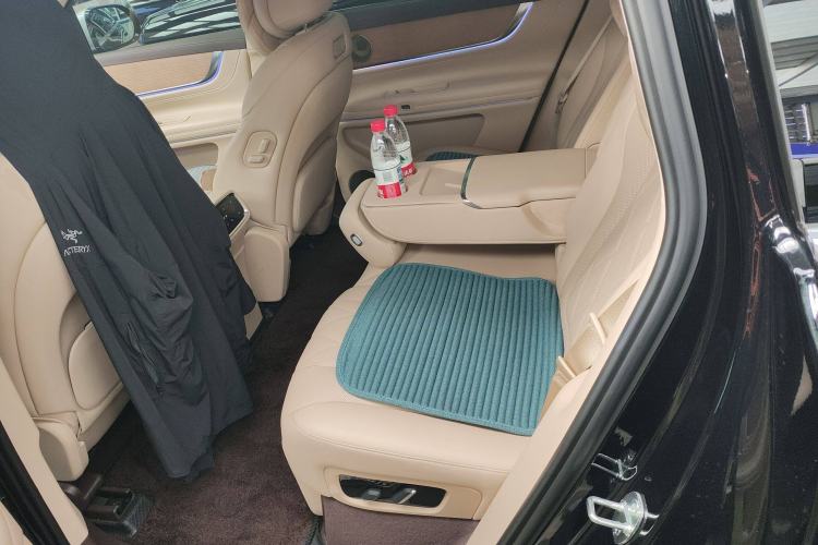 Used Hima AITO M9 2024 All-Electric Ultra Version 100 kWh 5-Seater Model
