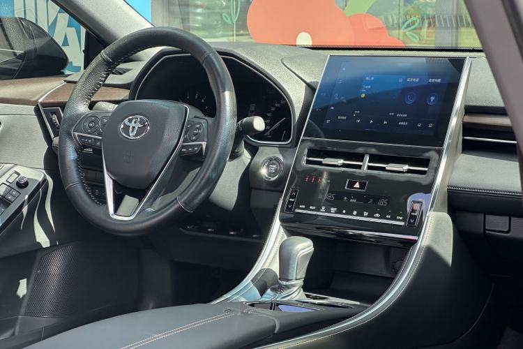 Used Toyota Avalon 2023 2.5L Luxury Edition
