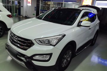 Used Hyundai Santa Fe 2013 2.4L Automatic Two-Wheel Drive Smart Version