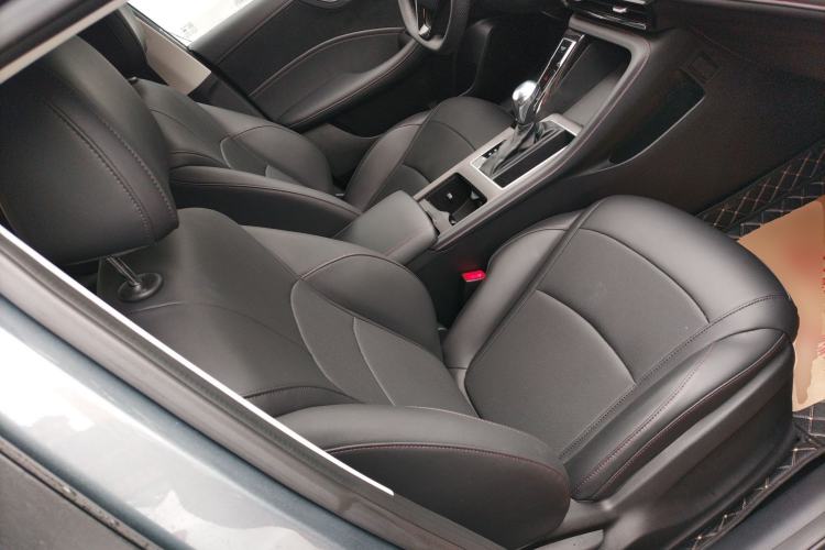 Used Roewe i5 2023 1.5L CVT Luxury Edition
