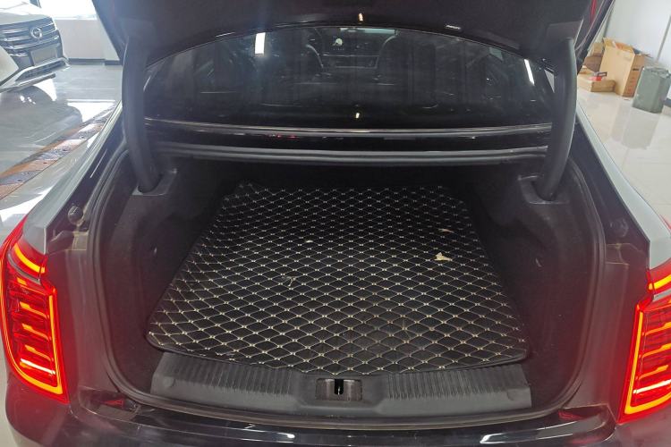 Used Hongqi H9 2020 2.0T Smart Connect Flagship Edition
