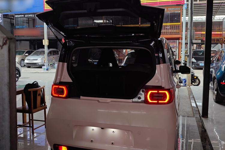 Used Wuling Hongguang MINIEV 2021 Macaron Premium Model – Lithium Iron Phosphate