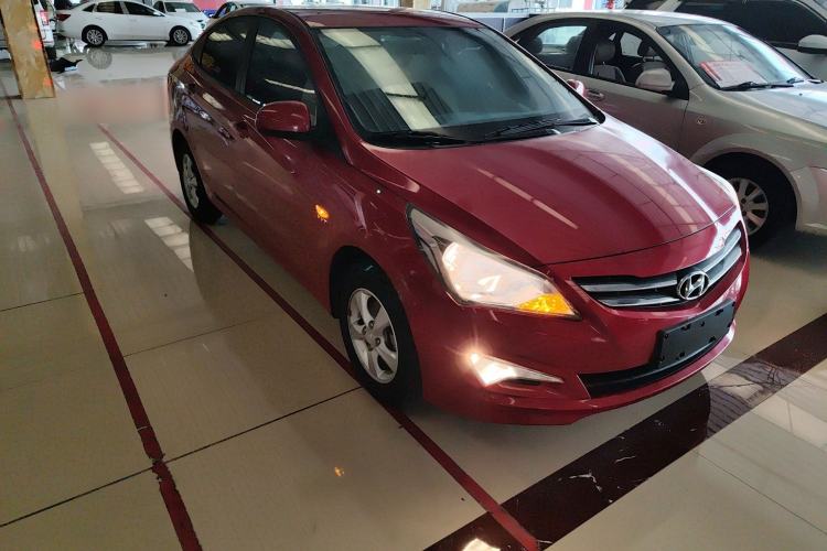 Used Hyundai Verna (older generation) 2016 1.4L Manual Smart GLS Trim