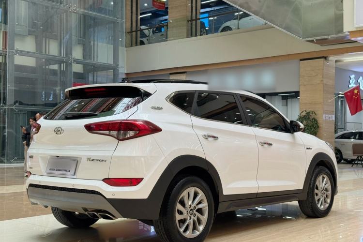 Used Hyundai Tucson 2018 1.6T Dual-Clutch Two-Wheel Drive 15th Anniversary Special Edition

