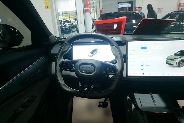 Used Lynk & Co 08 EM-P 2023 220km All-Wheel-Drive Performance Halo
