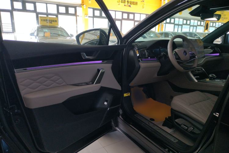 Used BYD Tang New Energy 2024 DM-i Glory Edition 112KM Prestige Model