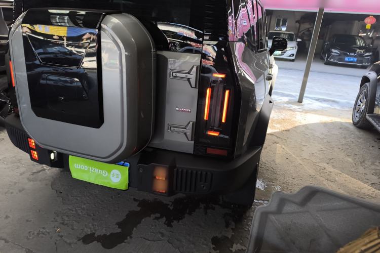 Used JETOUR Traveler 2023 2.0T All-Wheel-Drive CrossPRO
