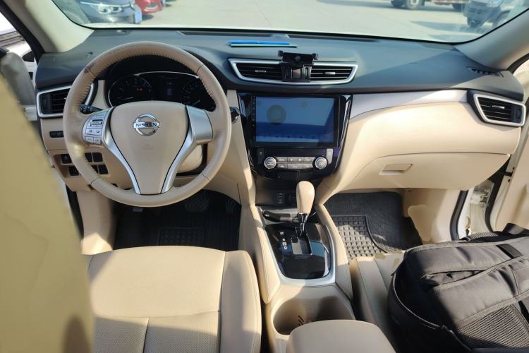 Used Nissan X-Trail 2014 2.0L CVT Comfort Edition 2WD
