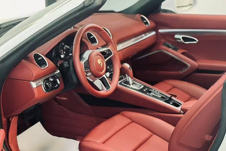 Used Porsche 718 2022 Boxster 2.0T
