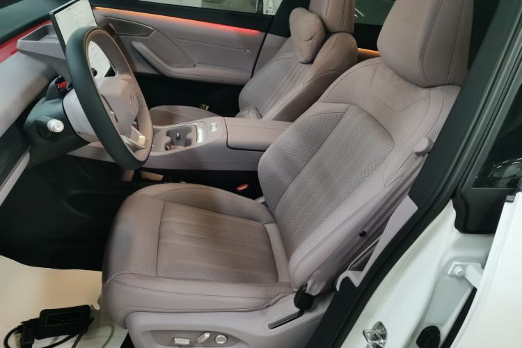 Used ONVO L60 2024 60 kWh Rear-Drive Version
