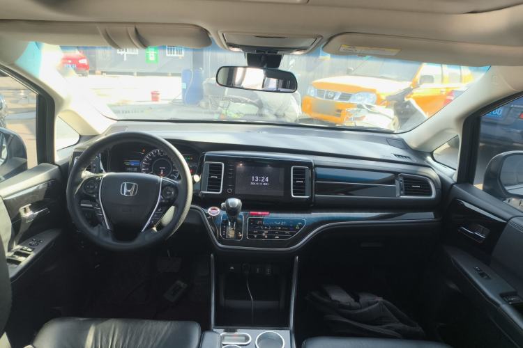 Used Honda Elysion 2019 2.0L Hybrid Luxury Edition