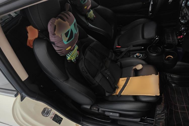 Used  MINI 2021 1.5T COOPER Classic Edition