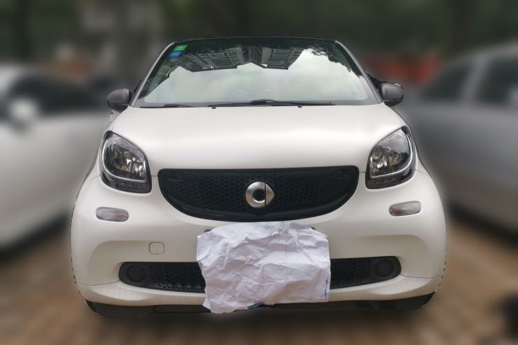 Used  fortwo 2019 0.9T 66kW Hardtop Wind Power Edition China VI
