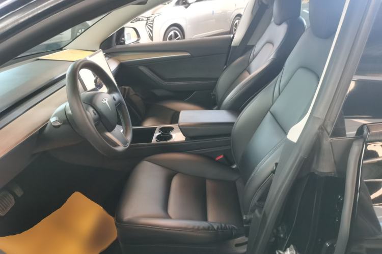 Used Tesla Model 3 2022 Rear-Wheel-Drive Version
