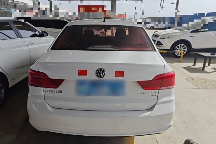 Used Volkswagen Santana 2016 1.6L Manual Fashion Edition
