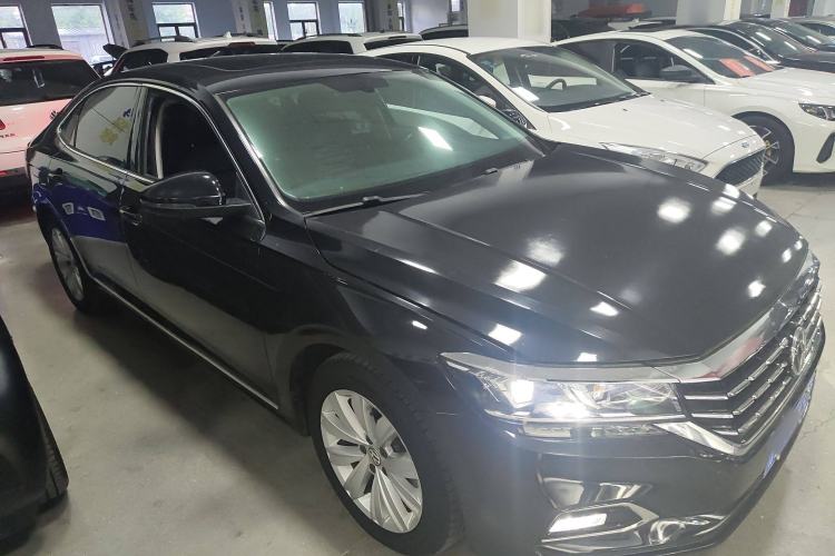 Used Volkswagen Passat 2019 330TSI Elite Edition China VI
