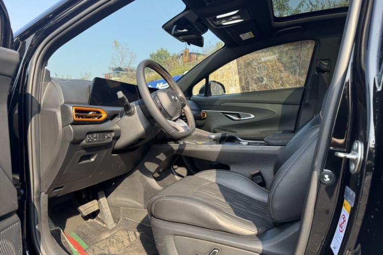 Used Changan UNI-T 2022 1.5T Prestige Version
