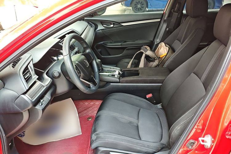 Used Honda Civic 2021 HATCHBACK 220TURBO CVT New Trendsetter
