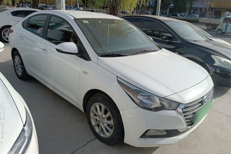 Used Hyundai Verna 2016 1.4L Automatic Cool Edition GLS