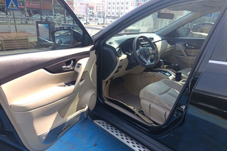 Used Nissan X-Trail 2017 2.0L CVT Comfort Edition 2WD
