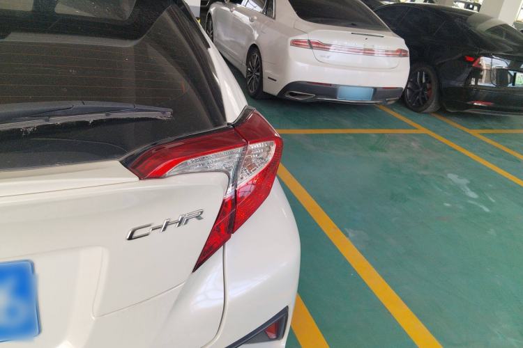 Used Toyota C-HR 2021 2.0L Luxury Edition
