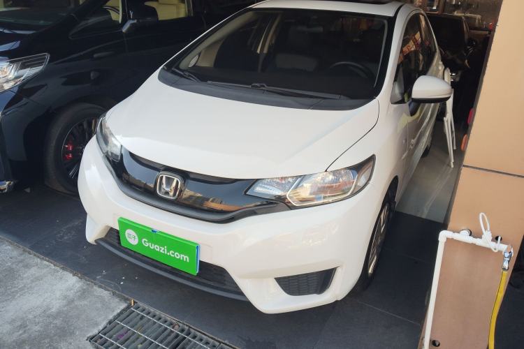 Used Honda Fit 2016 1.5L LXS CVT Comfort Sunroof Version
