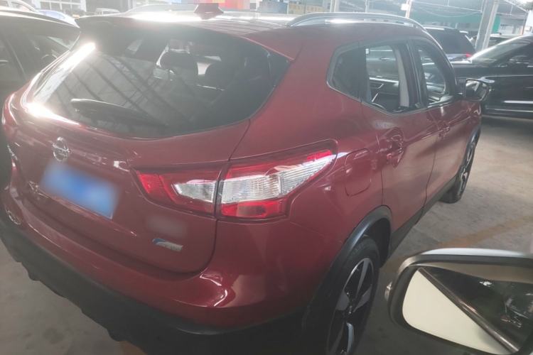 Used Nissan Qashqai 2016 2.0L CVT Luxury Edition
