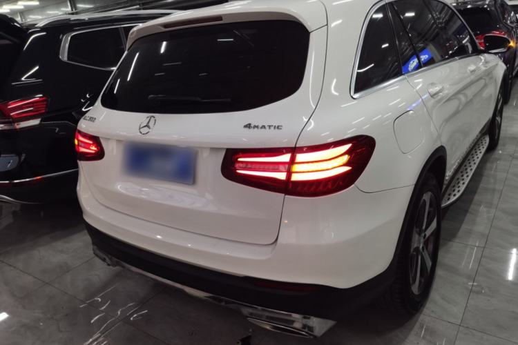 Used Mercedes-Benz GLC 2016 GLC 300 4MATIC Dynamic Model