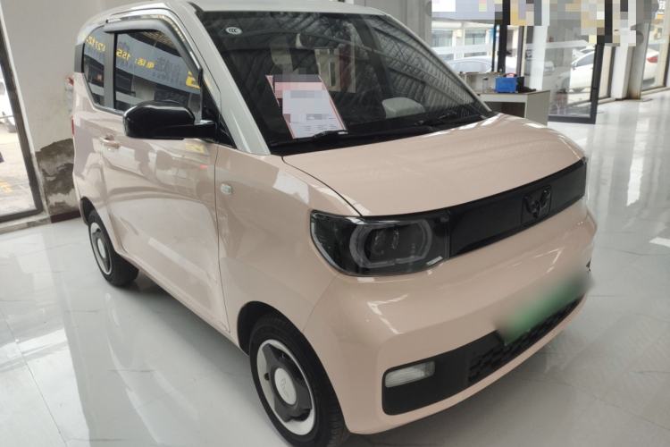 Used Wuling Hongguang MINIEV 2021 Macaron Sandwich Model 120 km Lithium NMC
