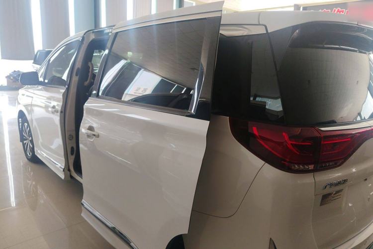 Used GAC Trumpchi M8 2021 Lingxiu Series 390T Deluxe Edition
