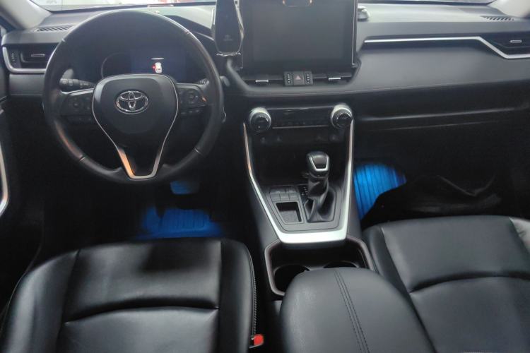 Used Toyota RAV4 2021 2.0L CVT Two-Wheel Drive Fashion PLUS Edition
