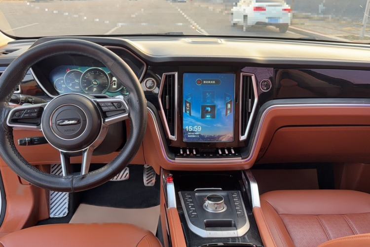 Used Zotye T700 2017 1.8T Dual-Clutch Prestige Model