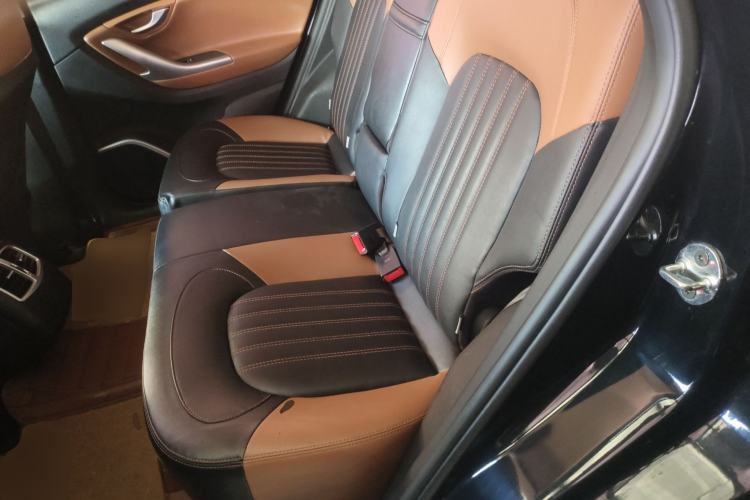 Used Soueast DX7 2015 1.5T Manual Elite Model
