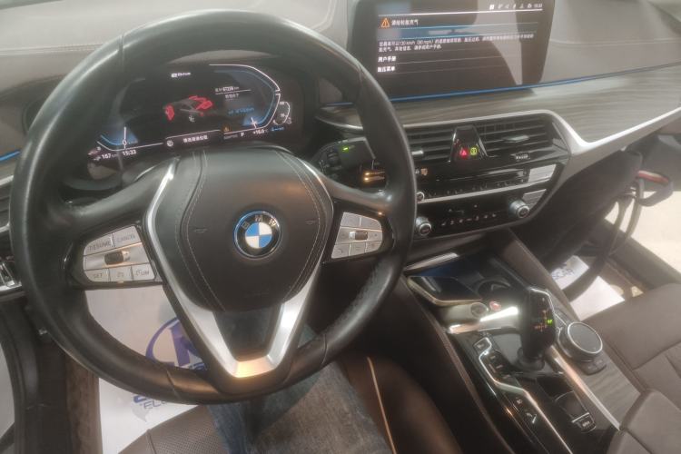 Used BMW 5 Series New Energy 2021 535Le Luxury Package
