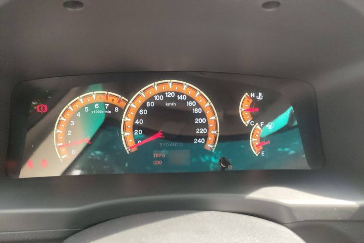 Used BYD F3 2015 Energy-Saving Edition 1.5L Manual Luxury Model
