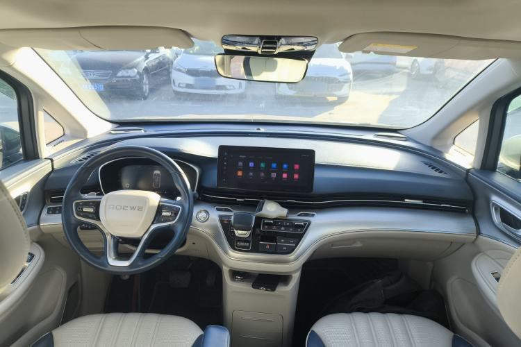 Used Roewe iMAX8 2021 400TGI Supreme Series Ultimate Edition
