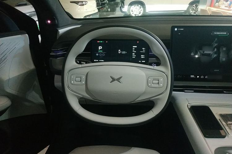 Used XPeng G6 2025 625 Long-Range Max Flagship Edition
