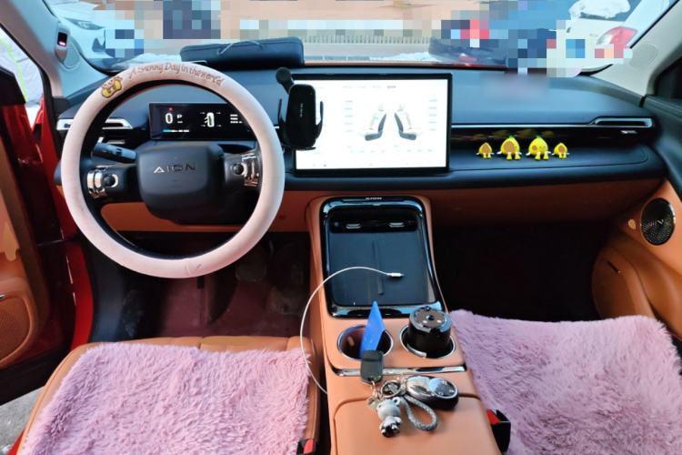 Used AION V 2024 Aion Tyrannosaurus 650 LiDAR Edition
