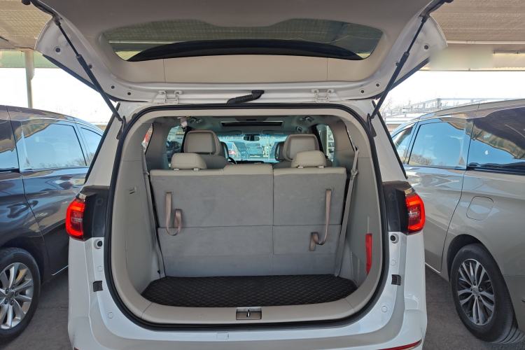 Used Buick GL8 2020 ES Land Cruiser 653T Comfort Edition
