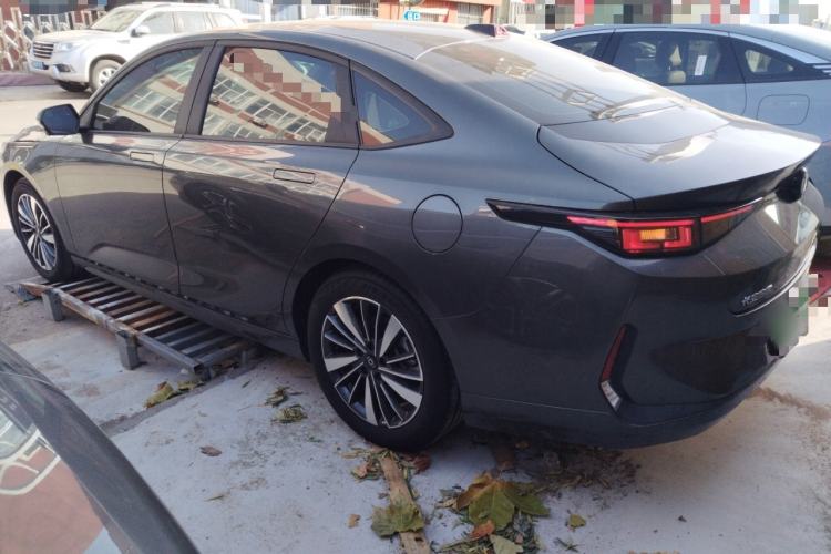 Used  A05 2024 Truly Delicious Version 70" Beyond-Grade Edition