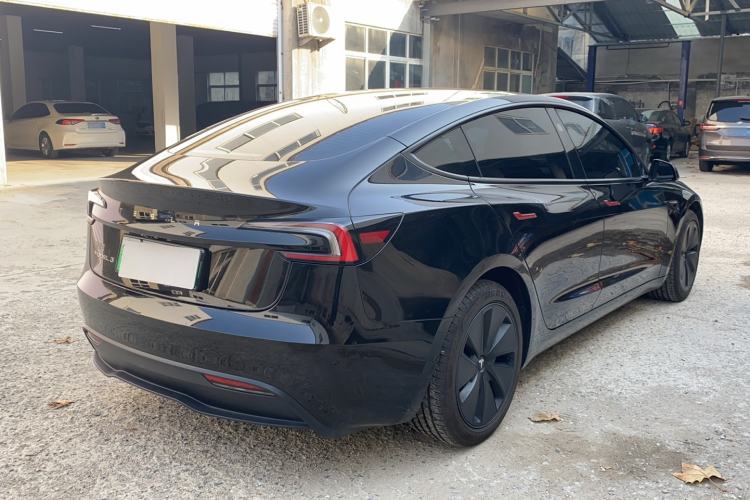 Used Tesla Model 3 2025 Rear-Wheel-Drive Version