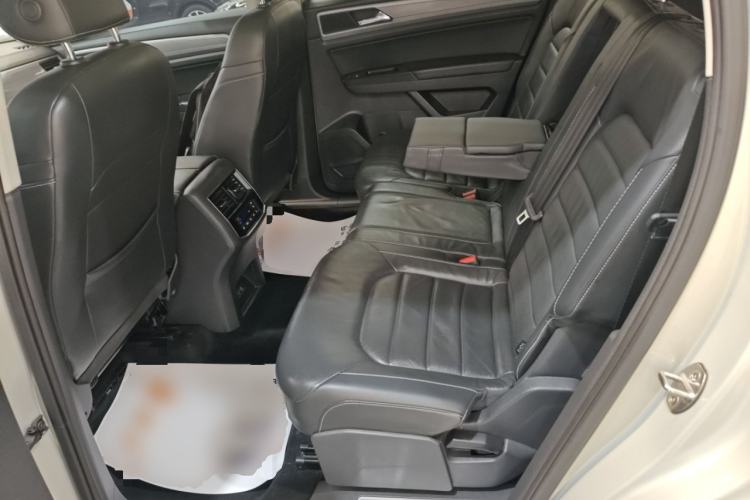 Used Volkswagen Teramont 2017 330TSI Two-Wheel-Drive Luxury Edition
