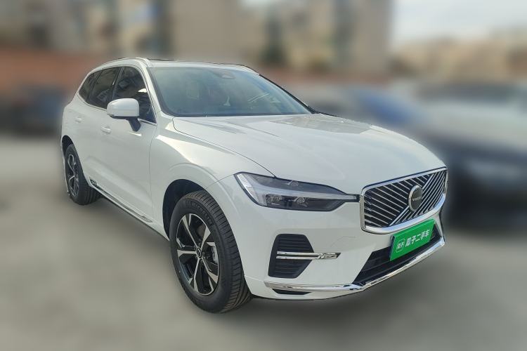 Used Volvo XC60 2026 B5 4x4 Smart Luxury Edition
