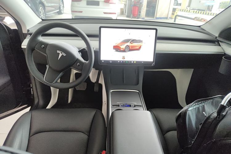 Used Tesla Model Y 2024 Rear-Wheel-Drive Version