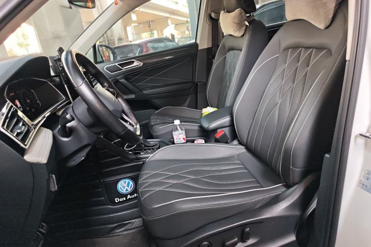 Used Volkswagen Tiguan L 2023 330TSI Automatic Two-Wheel Drive R-Line Enjoyment Edition