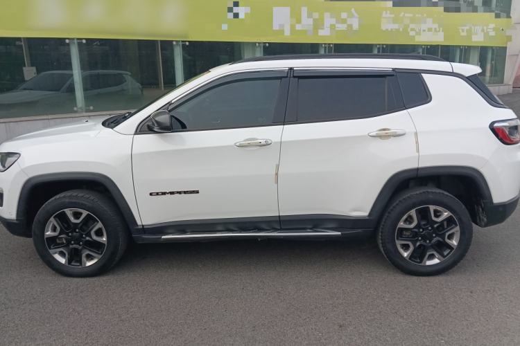 Used  Compass 2017 200TS Automatic High-Performance All-Wheel Drive Edition
