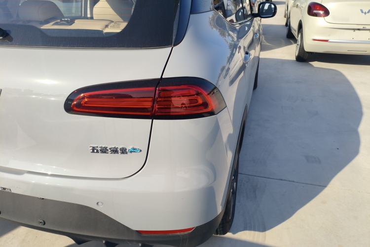 Used Wuling Bingo PLUS 2024 401 km Range 5-Seater Version
