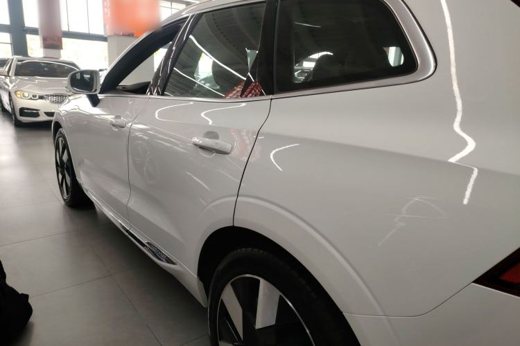 Used Volvo XC60 New Energy 2024 T8 Plug-in Hybrid Long-Range All-Wheel Drive Smart Luxury Edition