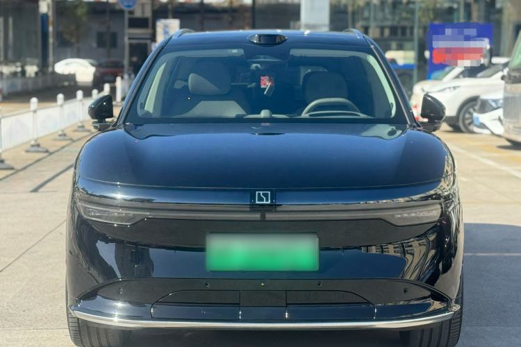 Used Zeekr 7X 2025 100 kWh Long-Range Rear-Wheel Drive with Intelligent Driving Features
