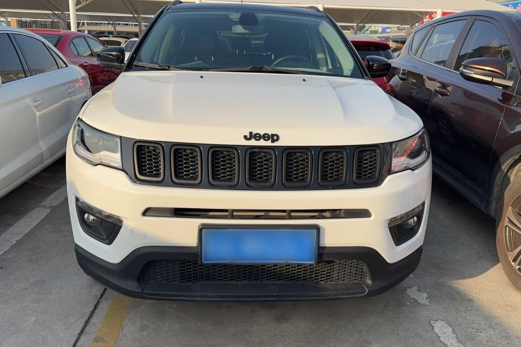 Used  Compass 2019 220T Automatic Home Enjoy Cool Edition
